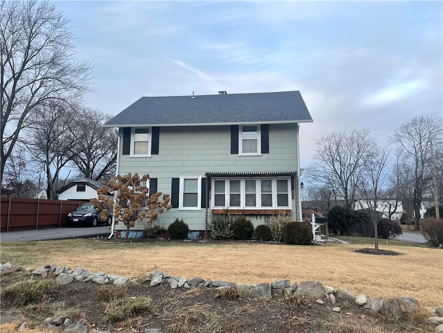 2 Brook St, Smithfield, RI 02917 - photo 1