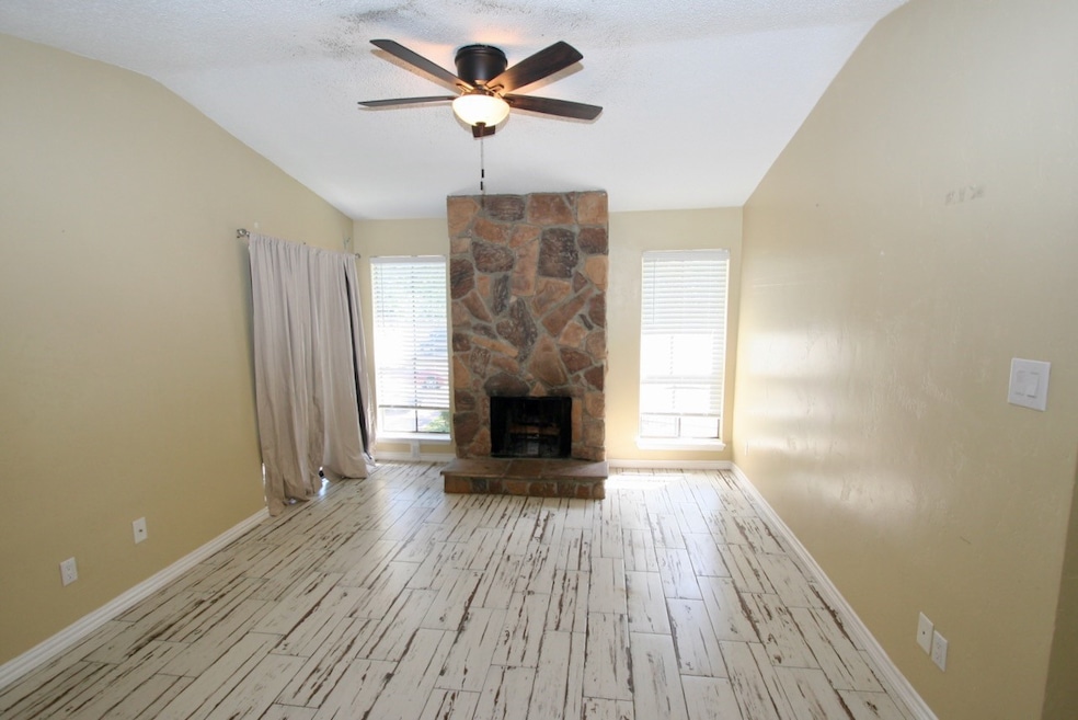 1 bedroom /1 bath