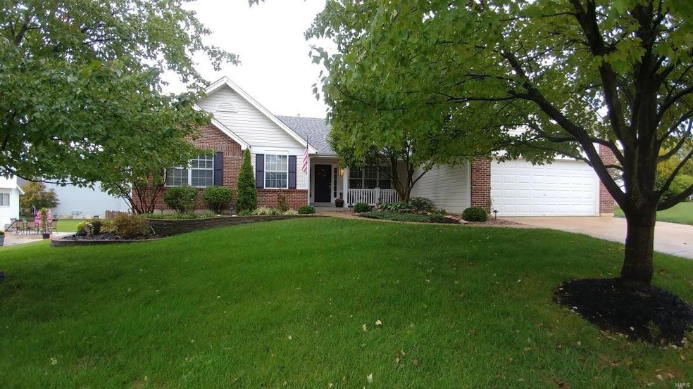 Welcome to 29 Winding Stair Way!  Twin Chimneys su