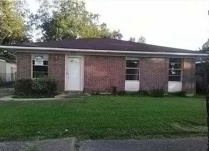 2729 Jimmie Dean Dr, Marrero, LA 70072 - photo 1