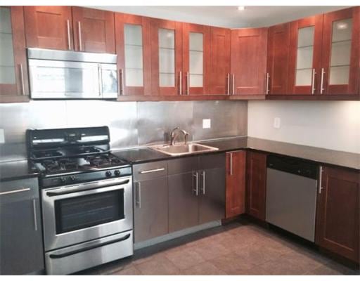 331 Cypress St unit 1, Brookline, MA 02445 - photo 1