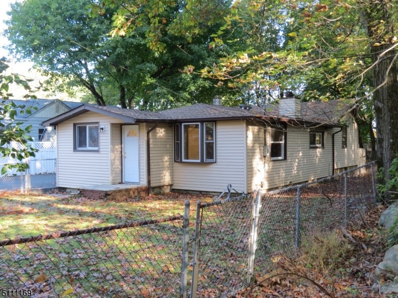 15 Papoose Trail, Andover, NJ 07821 - photo 1