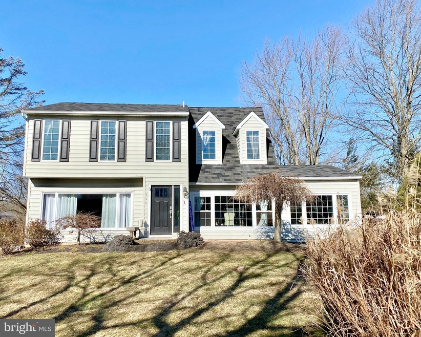 545 Turntable Cir, Quakertown, PA 18951 - photo 1