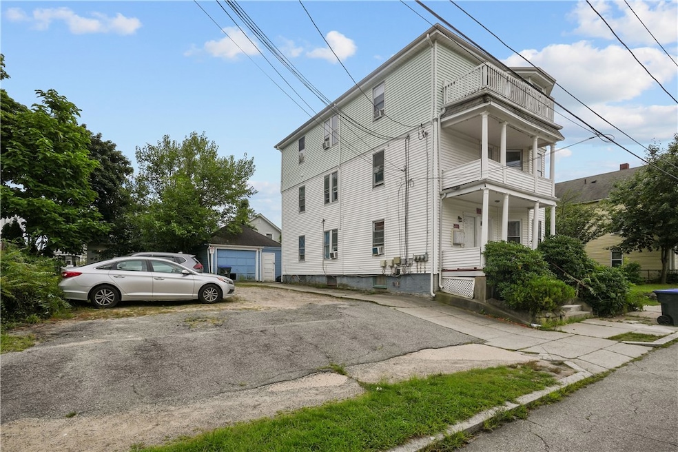 12 Humes St, Providence, RI 02907 - photo 1