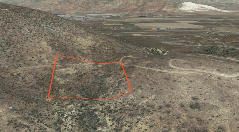 2.5 acre lot