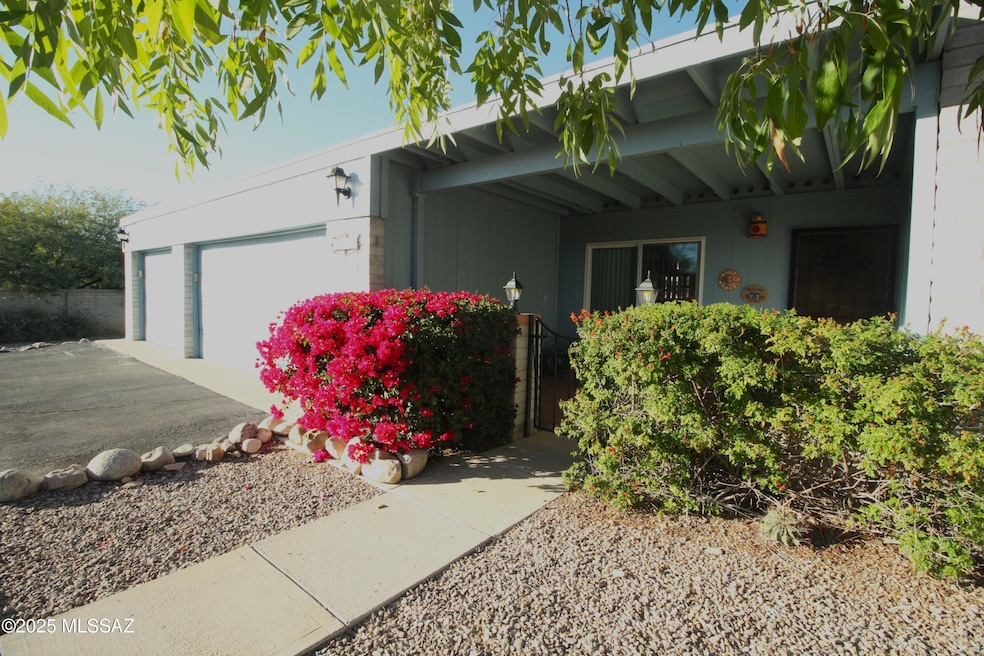 1860 W Zarragoza Place, Tucson, AZ 85704 - photo 1