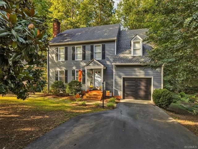 New roof in 2015, paved driveway