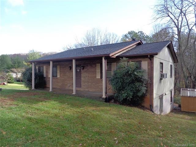 131 Kingswood Dr, Hendersonville, NC 28792 - photo 1