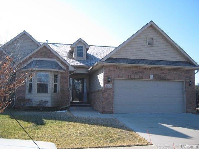 house photos 010.jpg