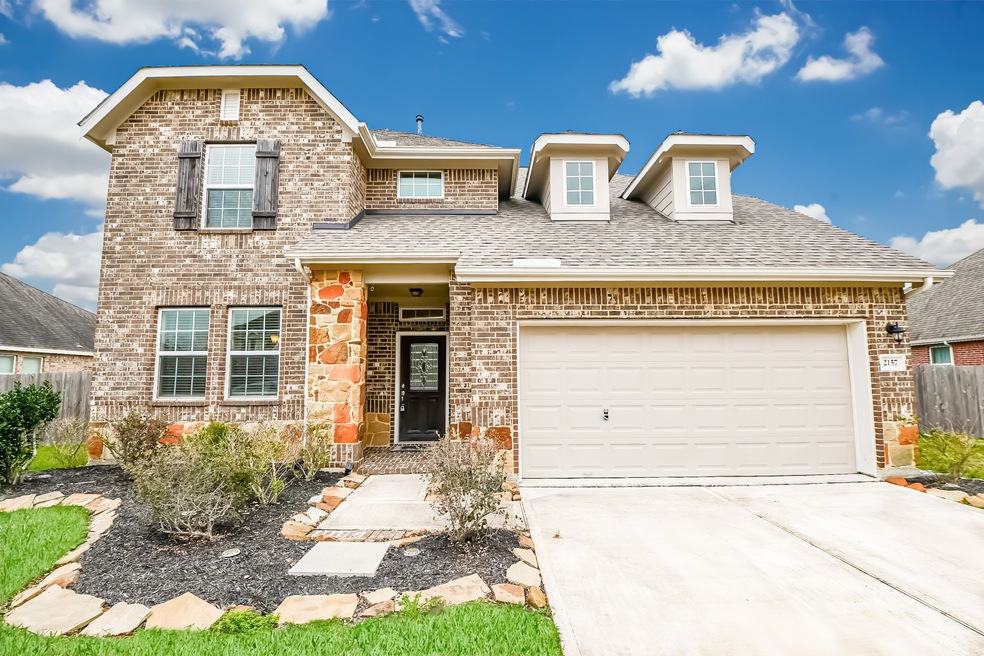 2157 Colonial St, Alvin, TX 77511 - photo 1