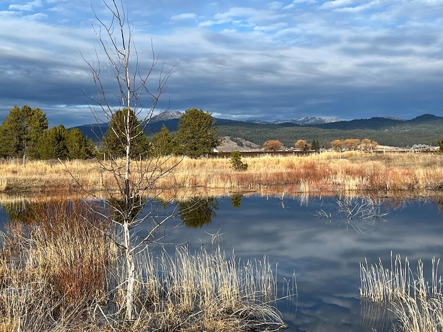 16 & 18 Loomis Ln, Donnelly, ID 83615 - photo 1