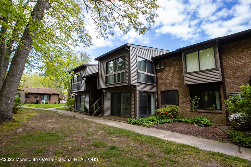 53 Lexington Ct unit J, Red Bank, NJ 07701 - photo 1