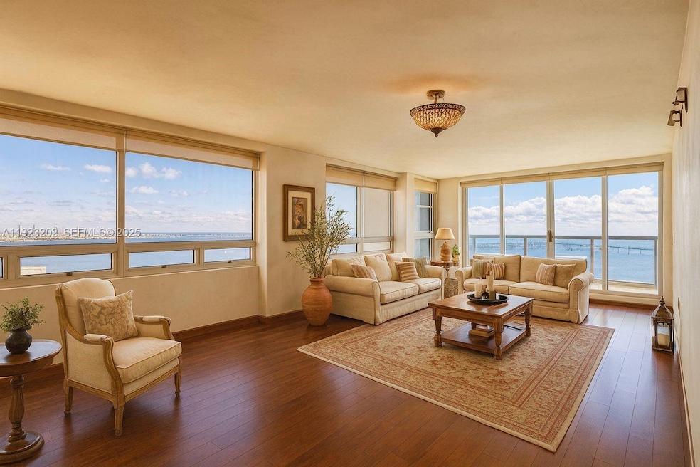 For Sale $875,000 • Co-Listing Agent