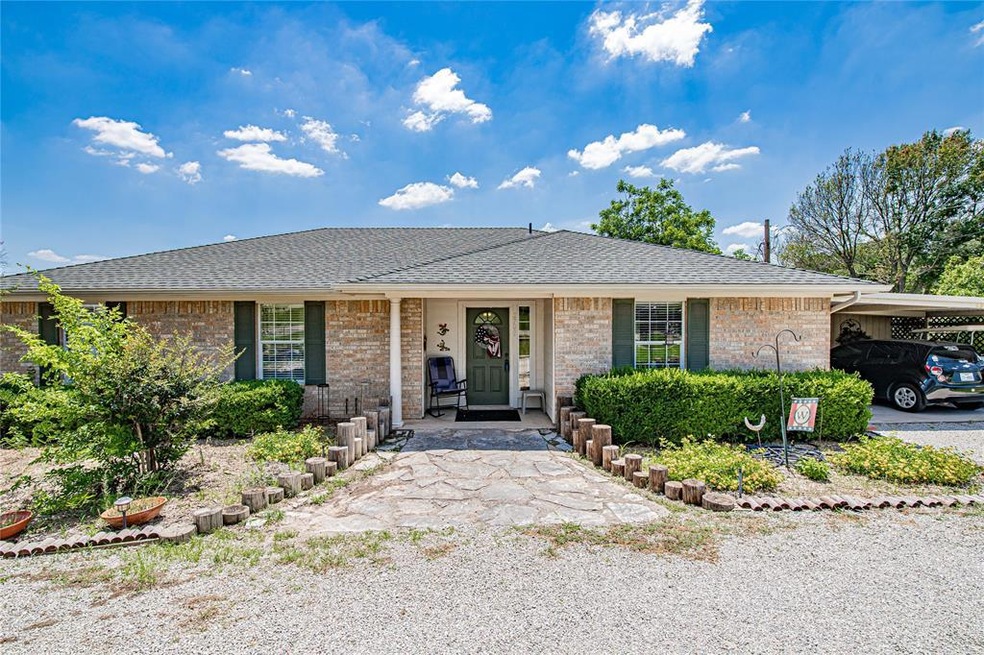 2708 Galaxy St, Granbury, TX 76049 - photo 1