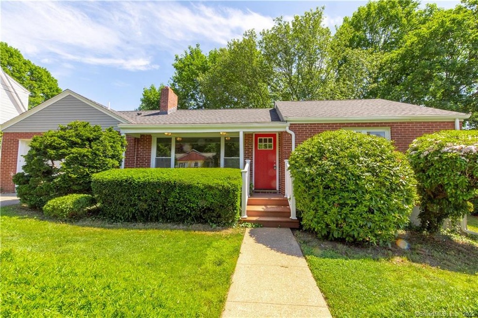 39 Norman St, Waterford, CT 06385 - photo 1