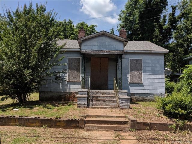 1316 Caldwell St, Statesville, NC 28677 - photo 1