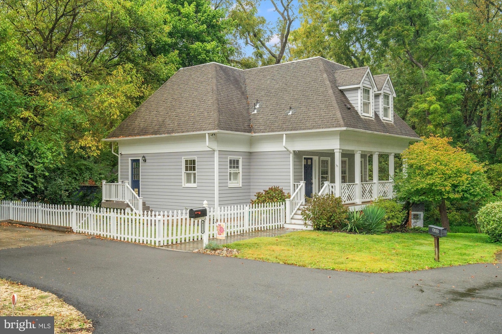 4111 Jones Bridge Rd, Chevy Chase, MD 20815 - photo 1