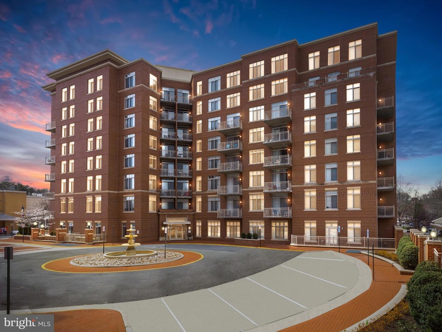 4490 Market Commons Dr unit 103, Fairfax, VA 22033 - photo 1