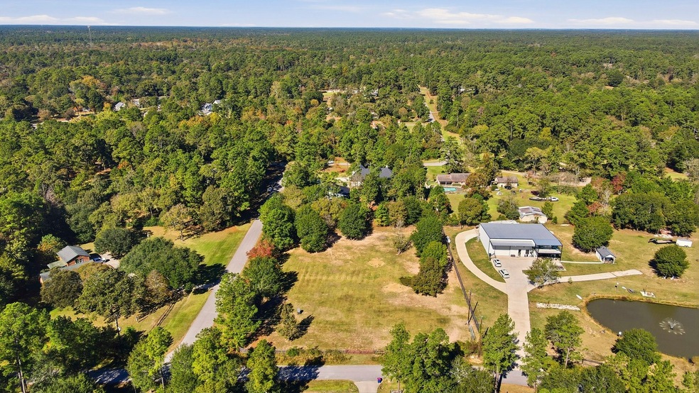 Lot 34 Walnut Crossing, Magnolia, TX 77355 - photo 1