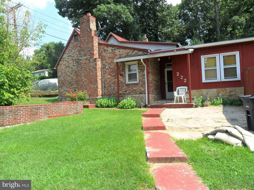 222 Dateleaf Ave, Capitol Heights, MD 20743 - photo 1