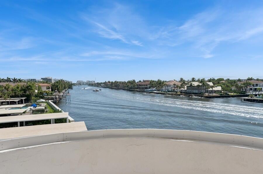 For Sale $1,020,000