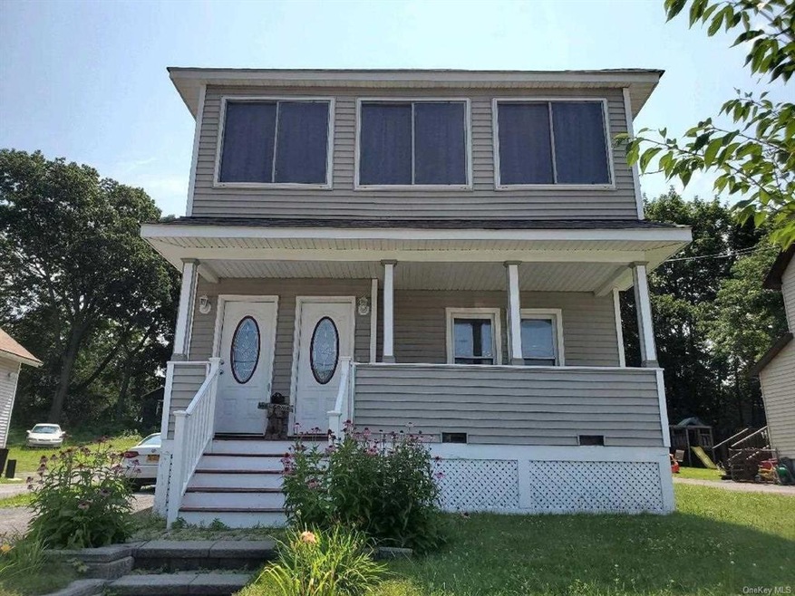 48 W Arnold Rd, Poughkeepsie, NY 12601 - photo 1