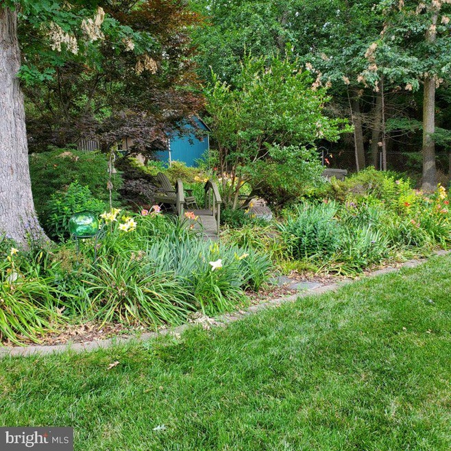 6903 Fitzpatrick Dr, Laurel, MD 20707 - photo 1