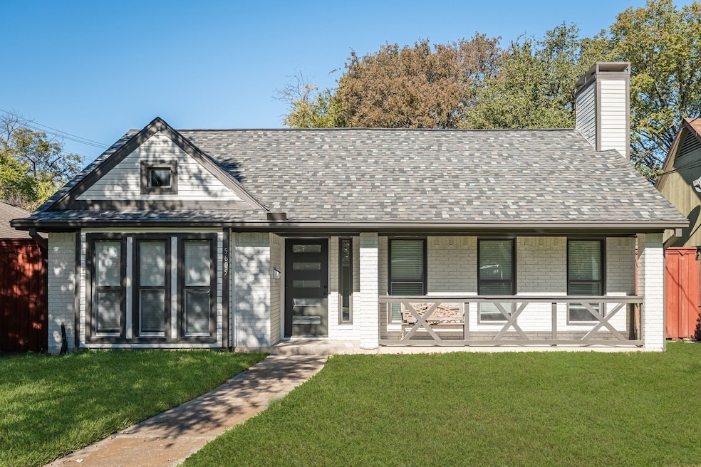 For Sale $725,000 • Co-Listing Agent