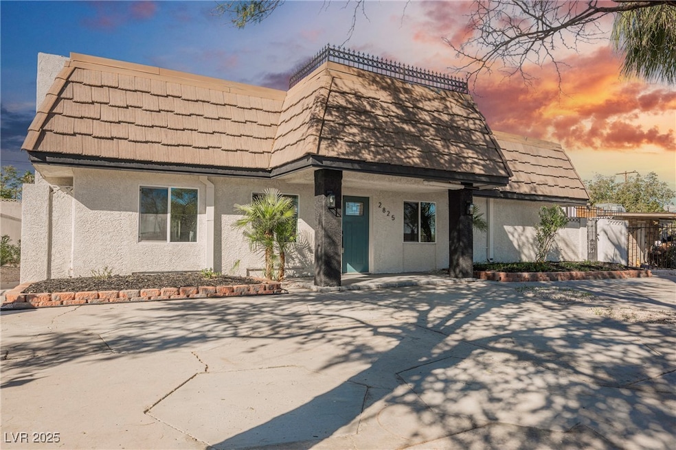 2825 Burnham Ave, Las Vegas, NV 89169 - photo 1
