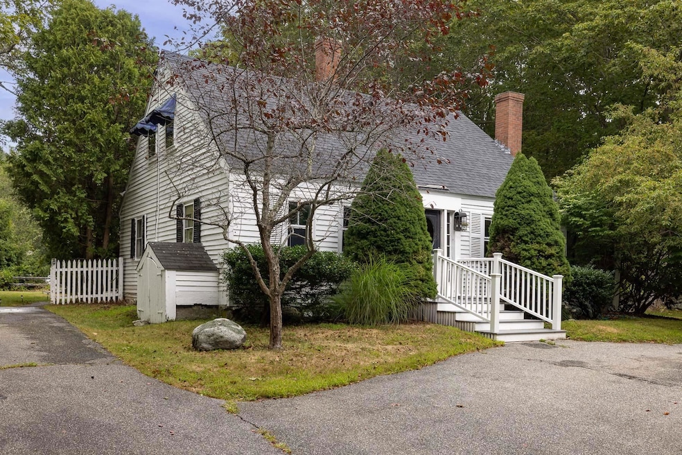 301 Locke Rd, Rye, NH 03870 - photo 1