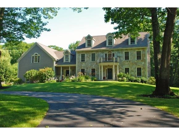 29 Chapel Rd, North Hampton, NH 03862 - photo 1