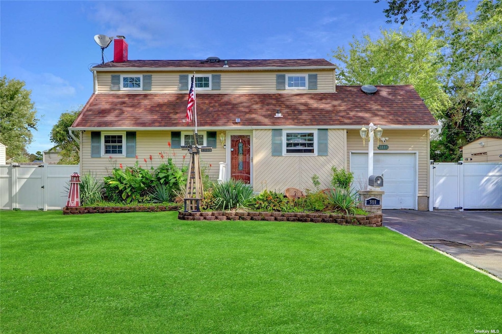 3111 Watch Hill Ave, Medford, NY 11763 - photo 1