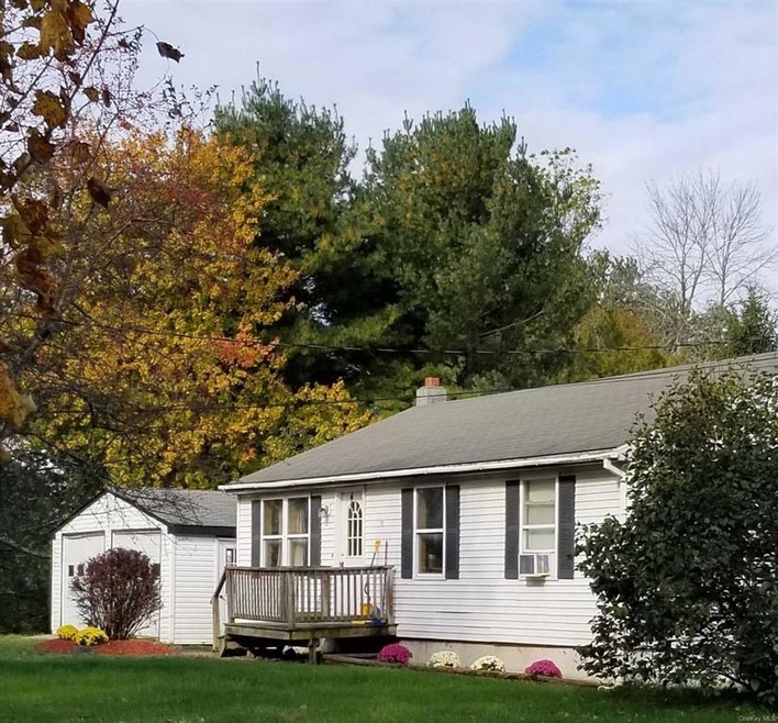 139 Orlich Rd, Red Hook, NY 12571 - photo 1