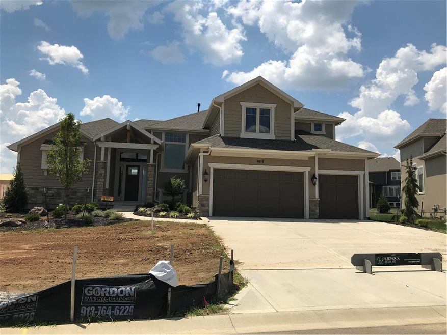 17112 Stearns St, Overland Park, KS 66221 - photo 1