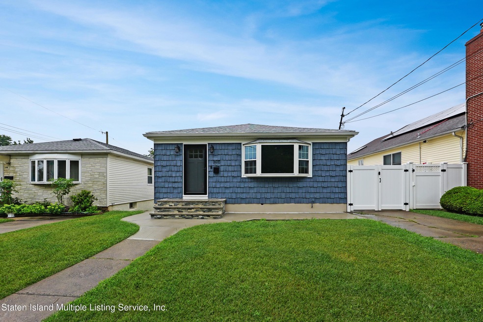 300 Katan Ave, Staten Island, NY 10308 - photo 1