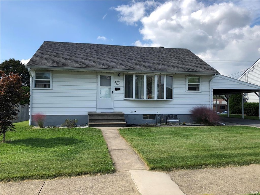 1611 Kaywin Ave, Bethlehem, PA 18018 - photo 1