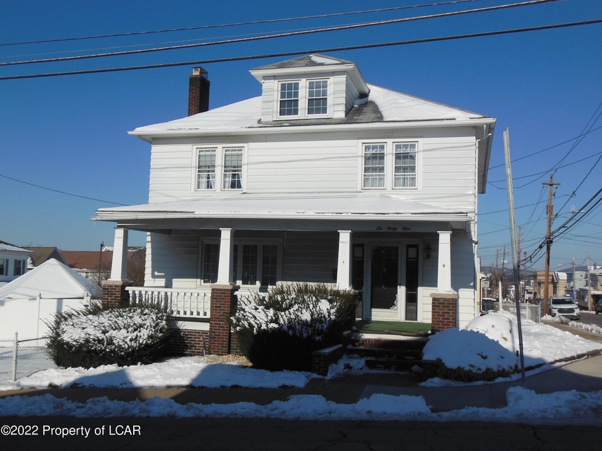 1034 Scott St, Wilkes Barre, PA 18705 - photo 1