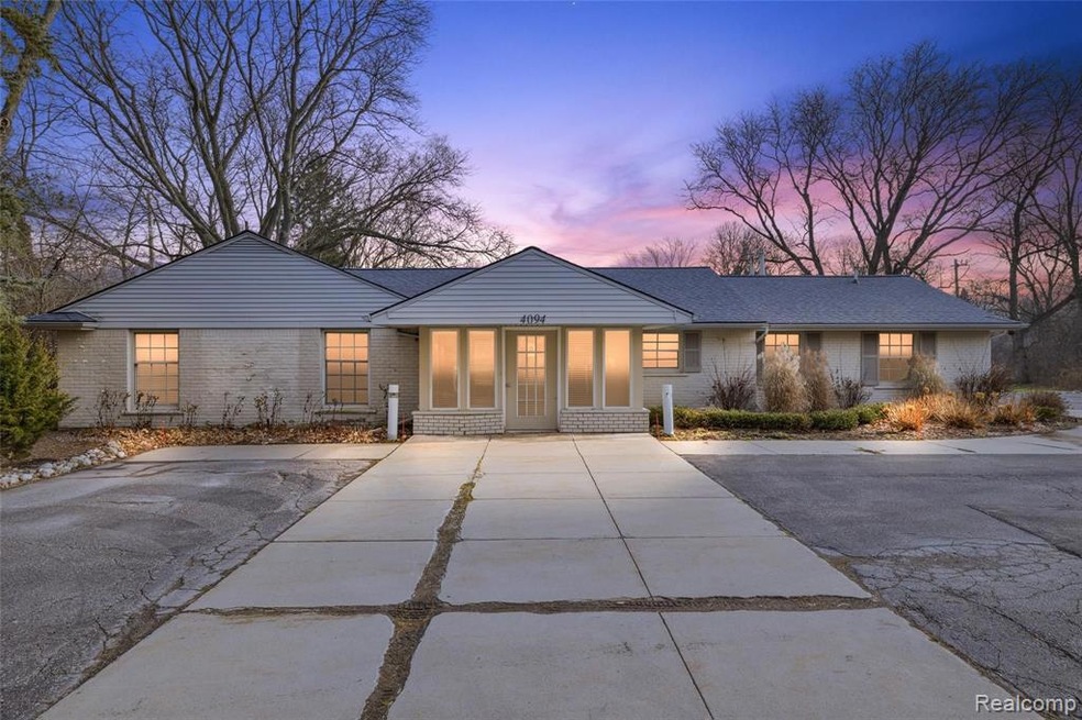 4094 Rouge Circle-1.jpg