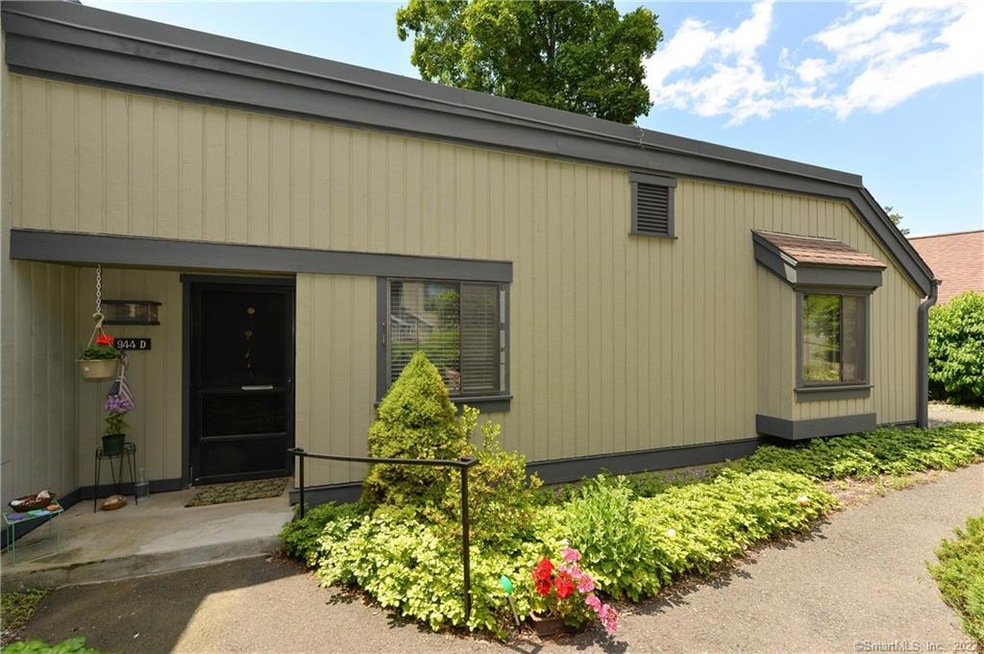 944 Heritage Village unit D, Southbury, CT 06488 - photo 1