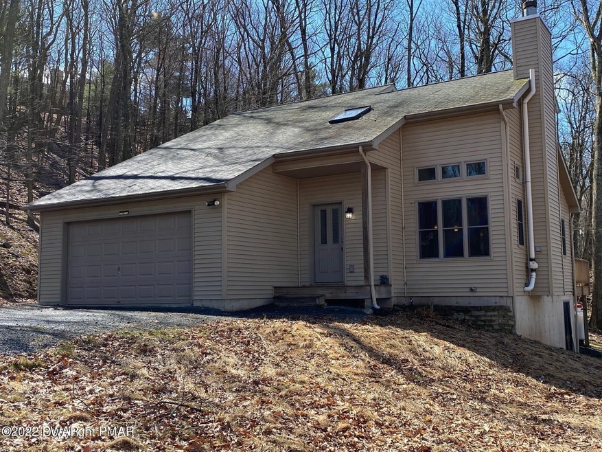 105 Davos Ln, Tafton, PA 18464 - photo 1