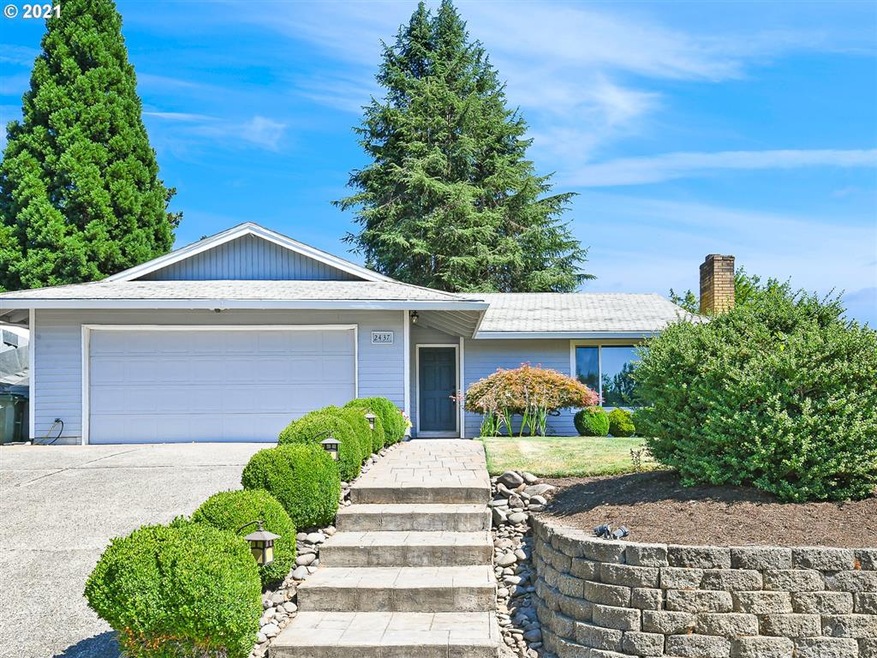 2437 Debok Rd, West Linn, OR 97068 - photo 1