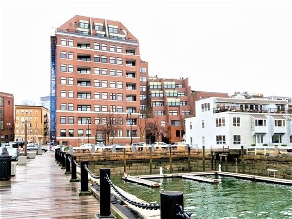 The Mariner Condominiums unit 306, Boston, MA 02109 - photo 1