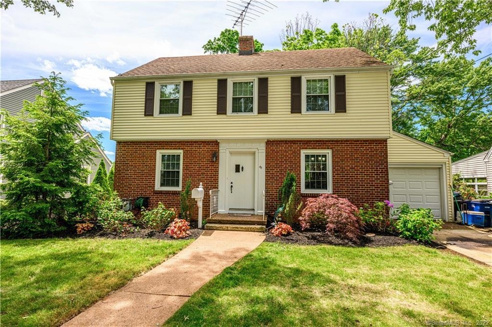 30 Kneeland Rd, New Haven, CT 06512 - photo 1