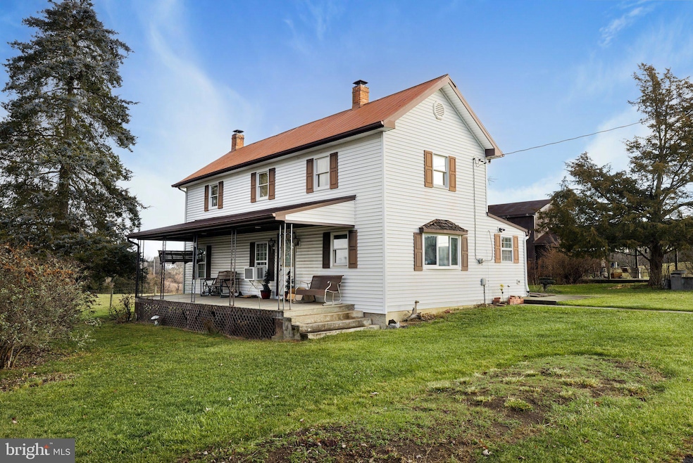 1702 Specks Run Rd, Bunker Hill, WV 25413 - photo 1