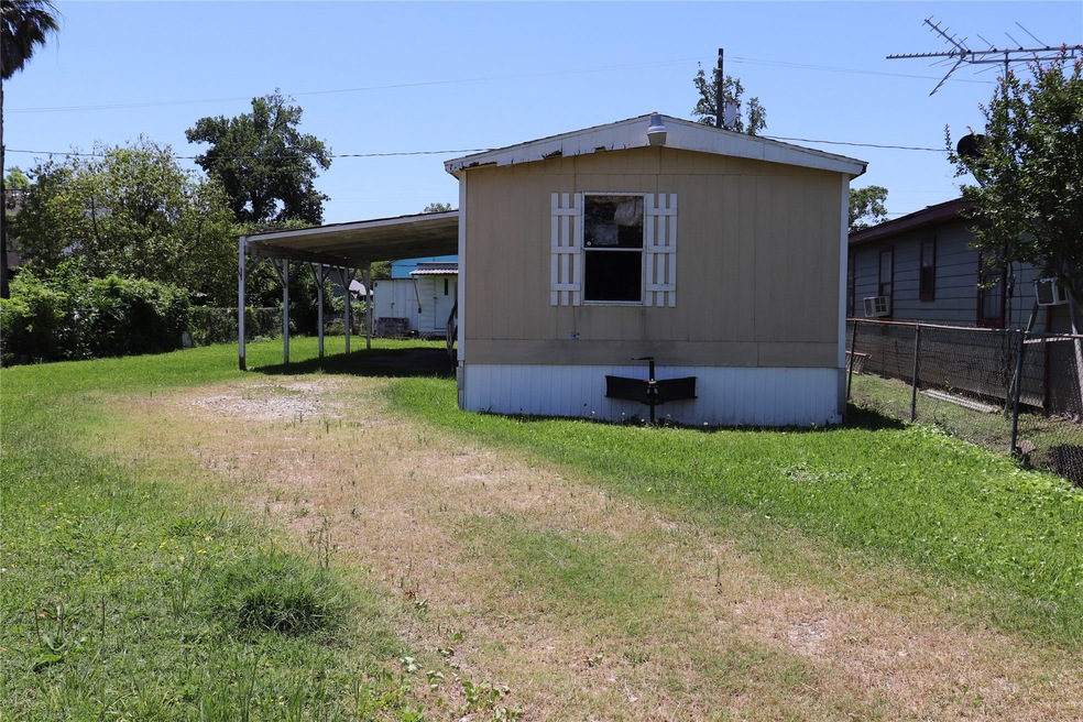 2510 Cromwell St, Houston, TX 77093 - photo 1