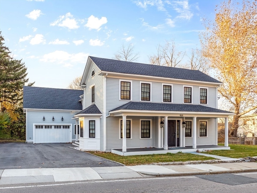 959 Chestnut St, Newton Upper Falls, MA 02464 - photo 1