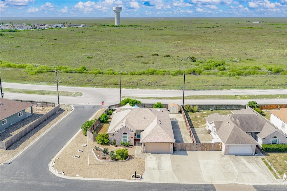 For Sale $549,900 • Co-Listing Agent