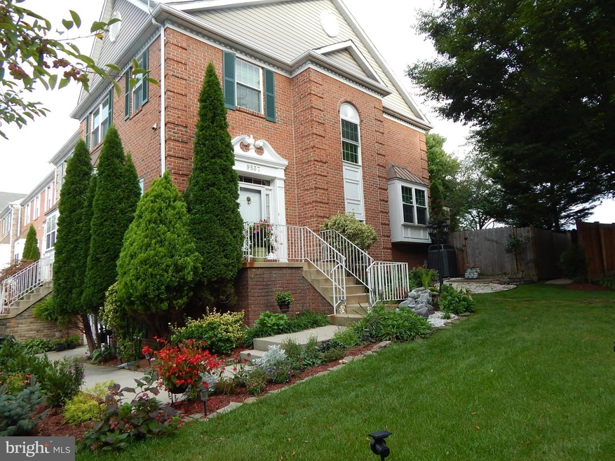 9537 Georgian Way unit 9537, Owings Mills, MD 21117 - photo 1