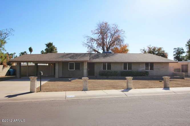 3735 W Sahuaro Dr Phoenix AZ-small-006-F