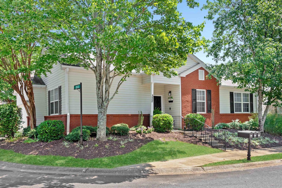 322 W Oaks Trail, Woodstock, GA 30188 - photo 1
